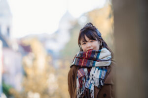 パリ街並み モンマルトル 秋の雰囲気を感じる写真