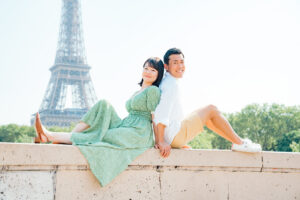 パリ ビラケム橋の前撮り写真 自然な笑顔