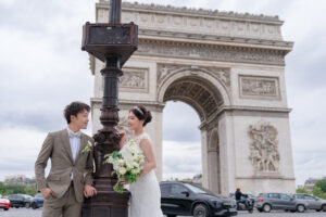 凱旋門でのフォトウェディング