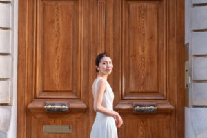 女性のポートレート