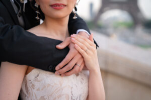 エッフェル塔と結婚指輪